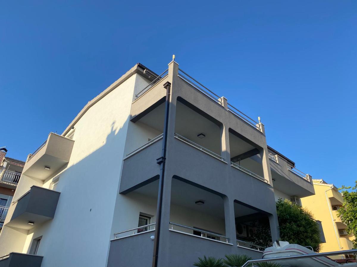 Villa Padre Podstrana Luaran gambar