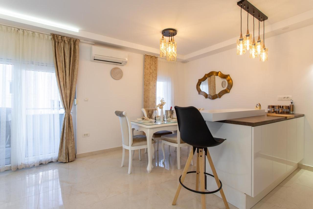 Villa Padre Podstrana Luaran gambar