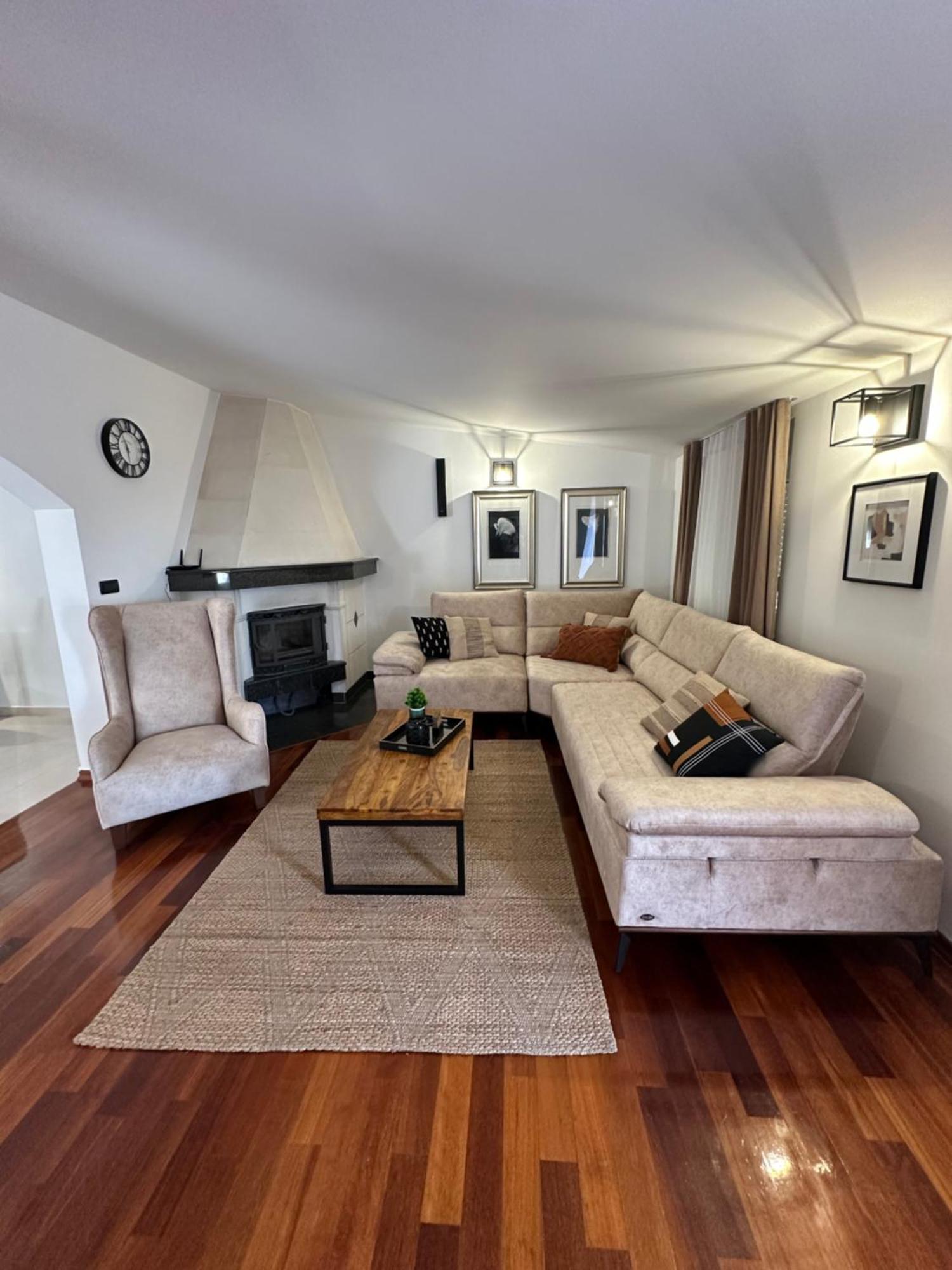 Villa Padre Podstrana Luaran gambar